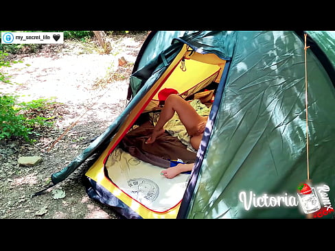 ❤️ Filmed in camera Passionale irrumatus extraneus in tentorio Sluts apud nos
