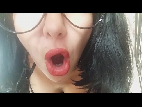 ❤️ Mel, tuum stepmom non dimittam te hodie ad scholam ... Te nimium requiro... Sluts apud nos